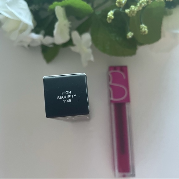SOLD OUT NARS Lip Tint - Picture 7 of 10